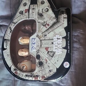 Star Wars pez collectibles in gift tin